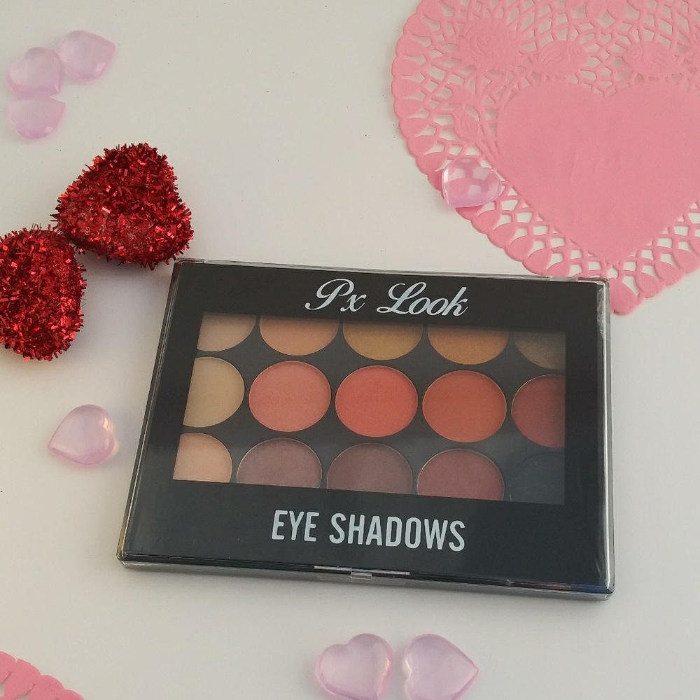 12 color Px Look eyeshadow Palette